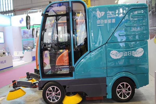 國務(wù)院發(fā)文！無人駕駛環(huán)衛(wèi)市場價(jià)值將超3000億