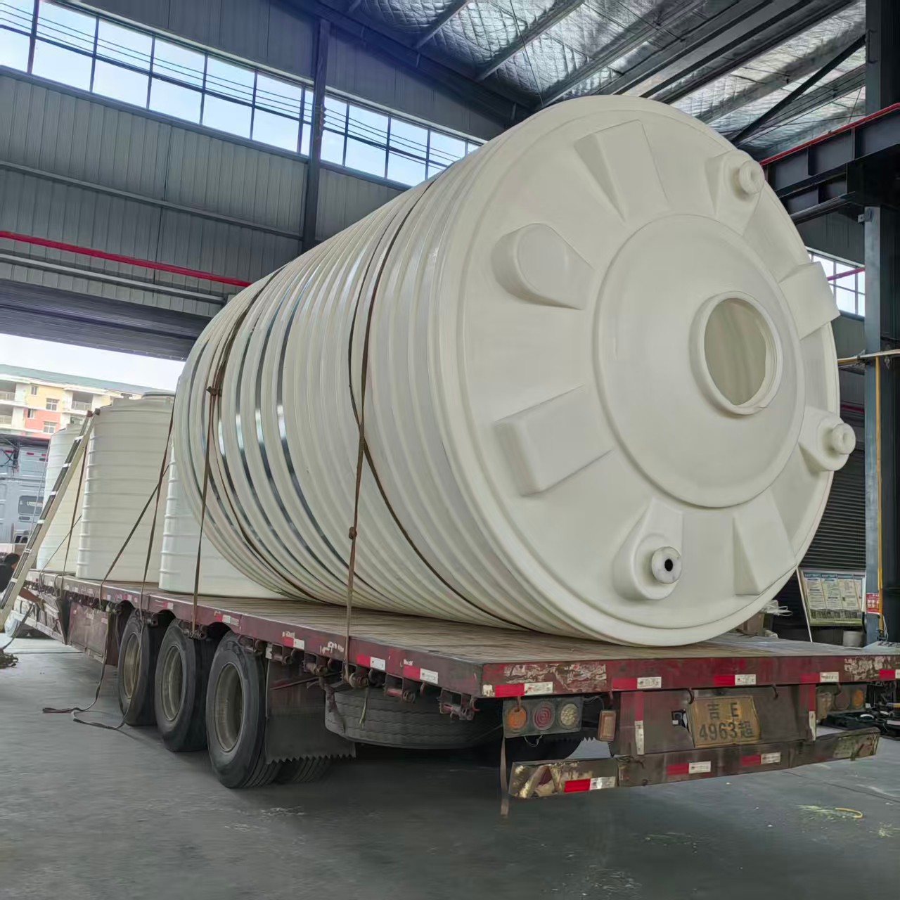 20吨PE净水剂溶药罐的保养小技巧